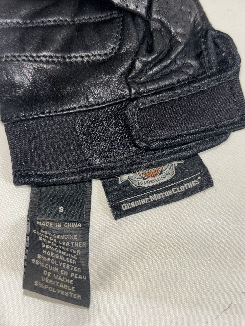 Harley-Davidson Black Half-Finger Perforated Leather Riding Gloves - Picture 4 of 4